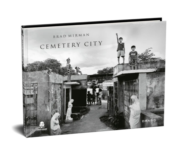 CEMETERY CITY COLLECTORS EDITION SIGNED BY BRAD MIRMAN & ESTEVAN ORIOL